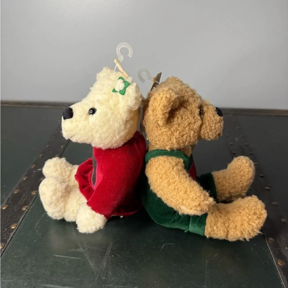 Hallmark Christmas kissing mistletoe Bears plush stuffed magnets mouth set of 2